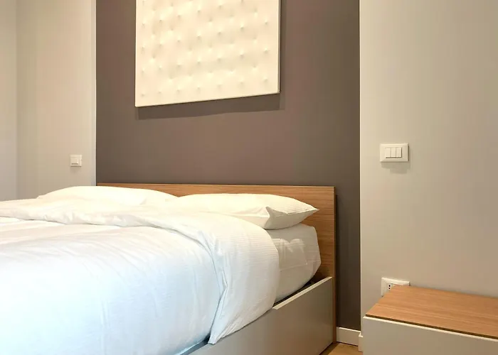 49 شقة ترييستي