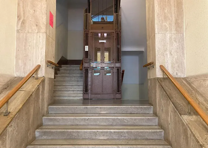 アパート 49 トリエステ